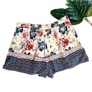 Abercrombie & Fitch Women's Shorts Size Small White Blue Floral Cottagecore Y2K